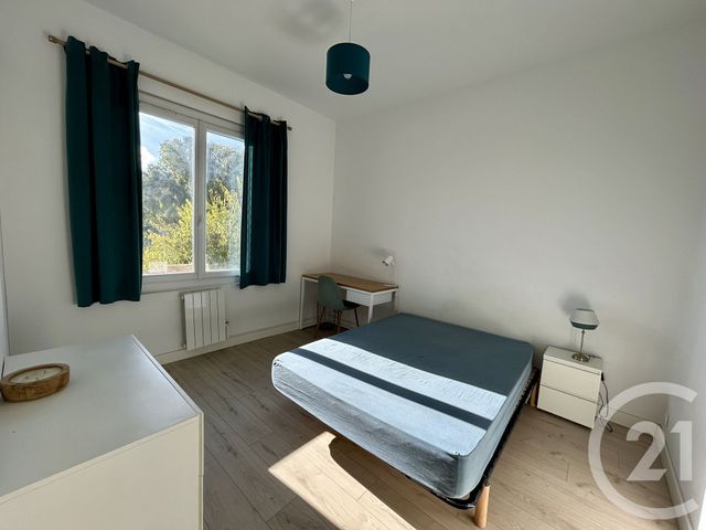 Appartement T4 à vendre - 4 pièces - 72.17 m2 - NIMES - 30 - LANGUEDOC-ROUSSILLON - Century 21 Dhuoda