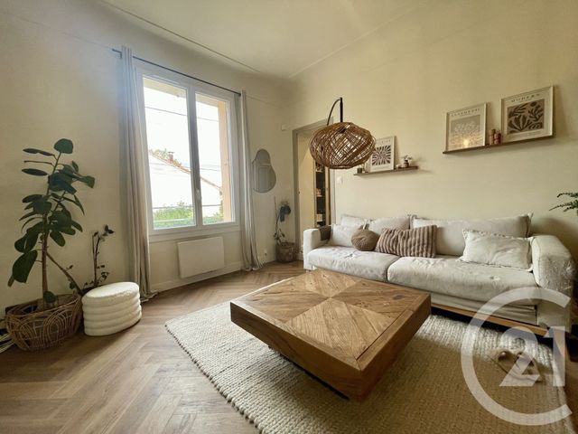 Appartement F3 à vendre - 3 pièces - 61.14 m2 - NIMES - 30 - LANGUEDOC-ROUSSILLON - Century 21 Dhuoda