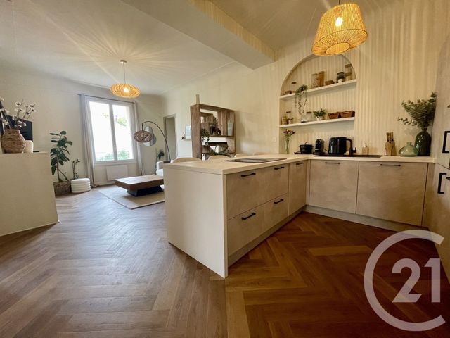 Appartement F3 à vendre - 3 pièces - 61.14 m2 - NIMES - 30 - LANGUEDOC-ROUSSILLON - Century 21 Dhuoda