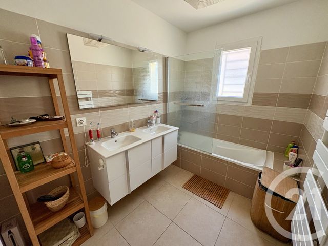 maison à vendre - 5 pièces - 109.0 m2 - BOUILLARGUES - 30 - LANGUEDOC-ROUSSILLON - Century 21 Dhuoda