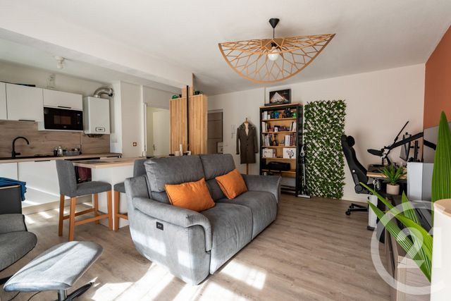 Appartement F2 à vendre - 2 pièces - 46.5 m2 - NIMES - 30 - LANGUEDOC-ROUSSILLON - Century 21 Dhuoda