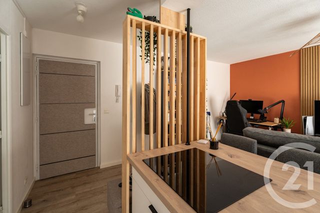 Appartement F2 à vendre - 2 pièces - 46.5 m2 - NIMES - 30 - LANGUEDOC-ROUSSILLON - Century 21 Dhuoda