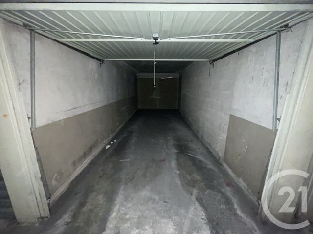 parking à louer - 17.3 m2 - NIMES - 30 - LANGUEDOC-ROUSSILLON - Century 21 Dhuoda