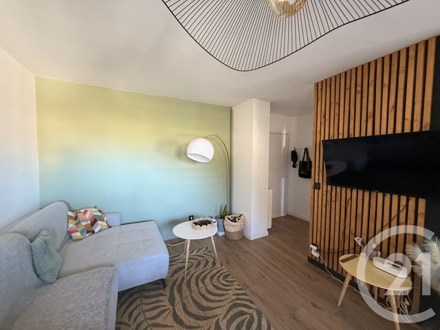 Appartement à vendre - 2 pièces - 41.06 m2 - NIMES - 30 - LANGUEDOC-ROUSSILLON - Century 21 Dhuoda