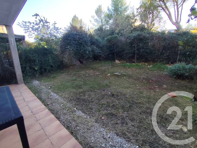 Appartement à louer - 2 pièces - 50.6 m2 - NIMES - 30 - LANGUEDOC-ROUSSILLON - Century 21 Dhuoda