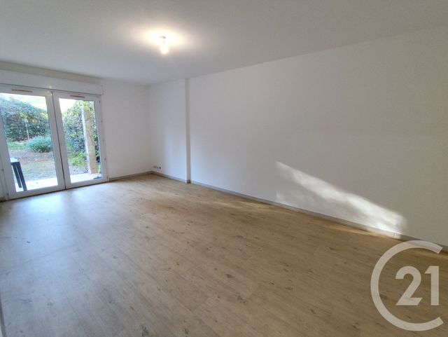 Appartement à louer - 2 pièces - 50.6 m2 - NIMES - 30 - LANGUEDOC-ROUSSILLON - Century 21 Dhuoda