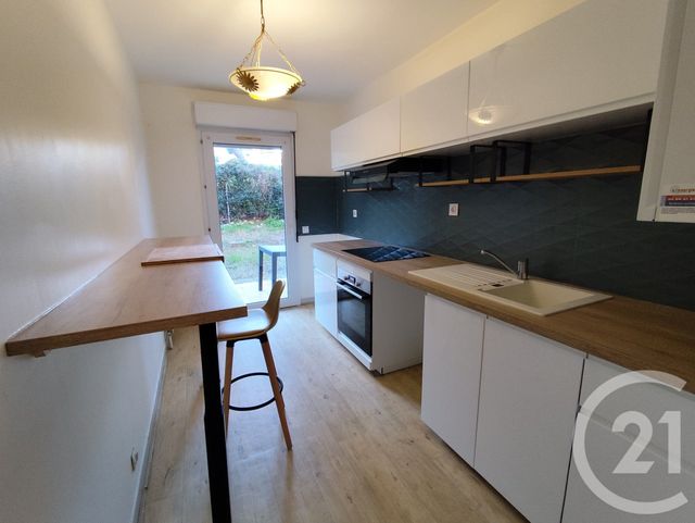 Appartement à louer - 2 pièces - 50.6 m2 - NIMES - 30 - LANGUEDOC-ROUSSILLON - Century 21 Dhuoda