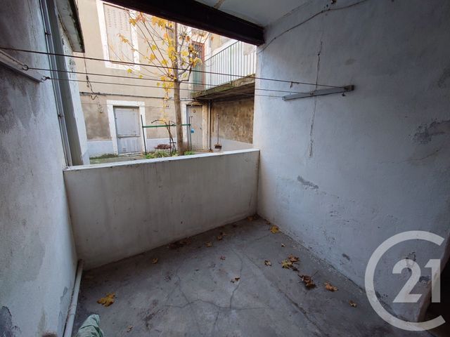 Appartement T2 à vendre - 3 pièces - 47.14 m2 - NIMES - 30 - LANGUEDOC-ROUSSILLON - Century 21 Dhuoda
