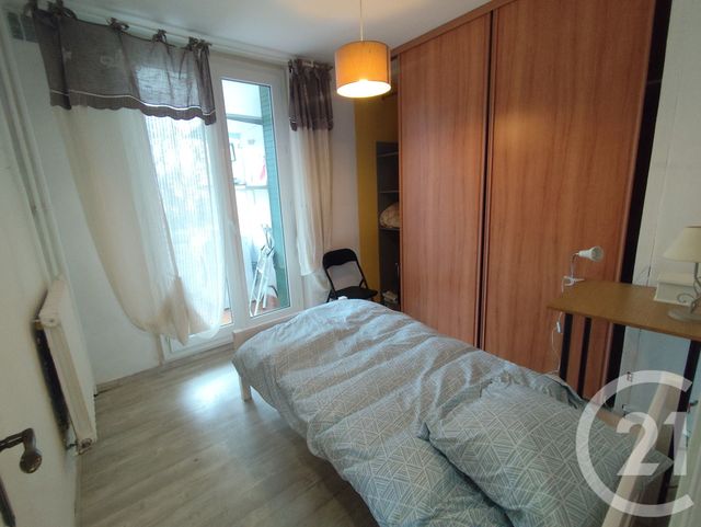 Appartement T4 à louer - 4 pièces - 63.79 m2 - NIMES - 30 - LANGUEDOC-ROUSSILLON - Century 21 Dhuoda