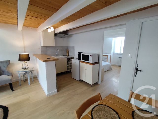 Appartement T2 à louer - 2 pièces - 43.36 m2 - NIMES - 30 - LANGUEDOC-ROUSSILLON - Century 21 Dhuoda
