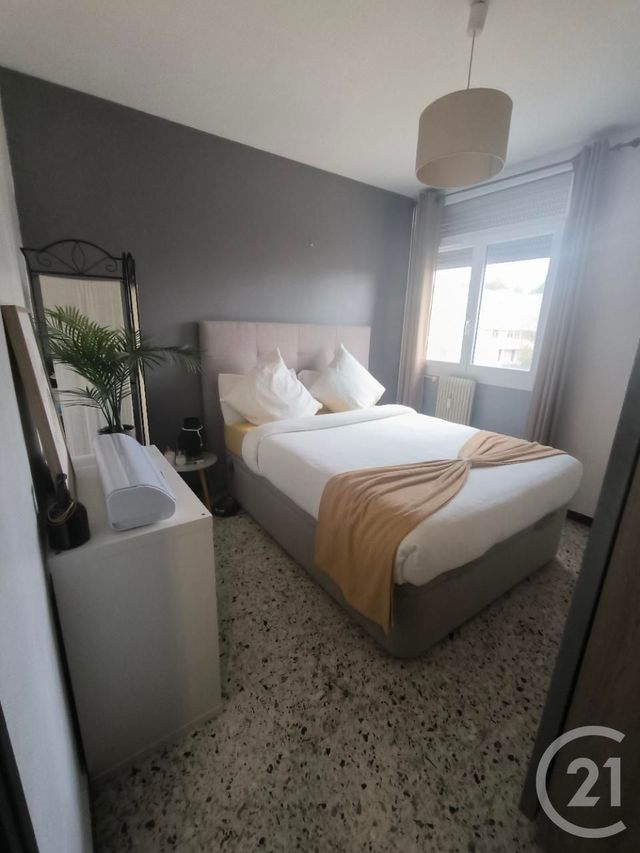 Appartement à vendre - 4 pièces - 89.58 m2 - NIMES - 30 - LANGUEDOC-ROUSSILLON - Century 21 Dhuoda