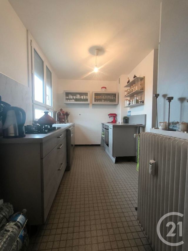 Appartement à vendre - 4 pièces - 89.58 m2 - NIMES - 30 - LANGUEDOC-ROUSSILLON - Century 21 Dhuoda