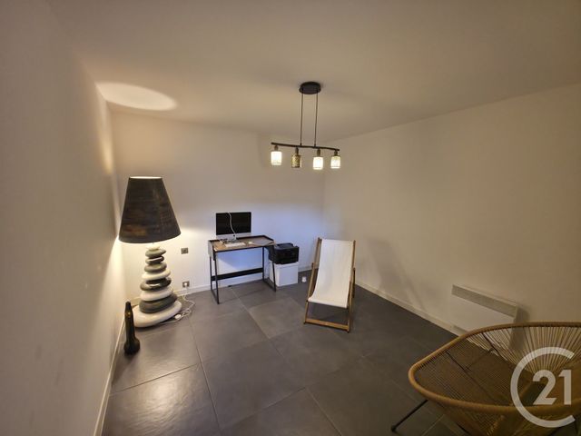 Appartement F4 à vendre - 4 pièces - 76.0 m2 - NIMES - 30 - LANGUEDOC-ROUSSILLON - Century 21 Dhuoda