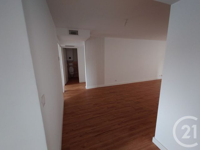 Appartement T4 à vendre - 4 pièces - 75.0 m2 - NIMES - 30 - LANGUEDOC-ROUSSILLON - Century 21 Dhuoda
