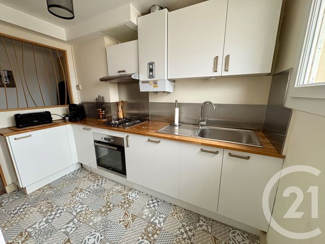 Appartement F5 à vendre - 5 pièces - 87.0 m2 - NIMES - 30 - LANGUEDOC-ROUSSILLON - Century 21 Dhuoda