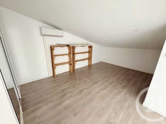 Appartement F2 à vendre - 2 pièces - 53.66 m2 - NIMES - 30 - LANGUEDOC-ROUSSILLON - Century 21 Dhuoda