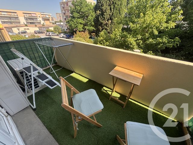 Appartement T3 à louer - 3 pièces - 53.15 m2 - NIMES - 30 - LANGUEDOC-ROUSSILLON - Century 21 Dhuoda