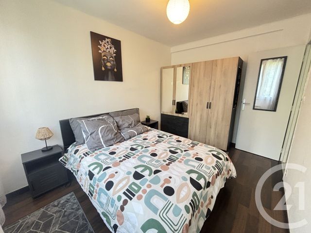 Appartement T3 à louer - 3 pièces - 53.15 m2 - NIMES - 30 - LANGUEDOC-ROUSSILLON - Century 21 Dhuoda