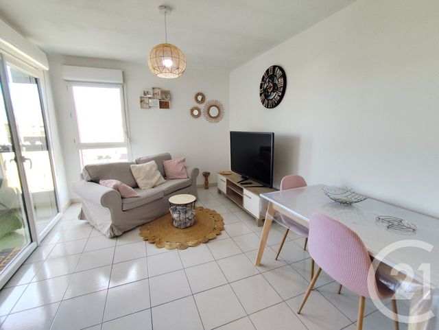 Appartement T2 à louer - 2 pièces - 40.58 m2 - NIMES - 30 - LANGUEDOC-ROUSSILLON - Century 21 Dhuoda