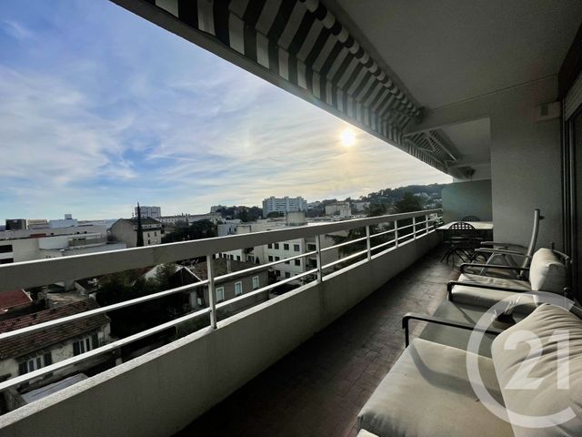 Appartement F4 à vendre - 4 pièces - 122.77 m2 - NIMES - 30 - LANGUEDOC-ROUSSILLON - Century 21 Dhuoda