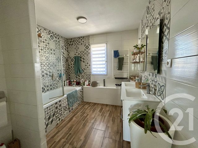 maison à vendre - 4 pièces - 85.0 m2 - NIMES - 30 - LANGUEDOC-ROUSSILLON - Century 21 Dhuoda