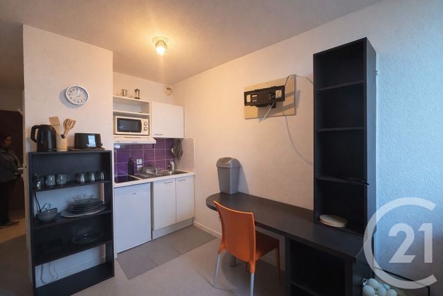 Appartement Studio à vendre - 1 pièce - 17.91 m2 - NIMES - 30 - LANGUEDOC-ROUSSILLON - Century 21 Dhuoda