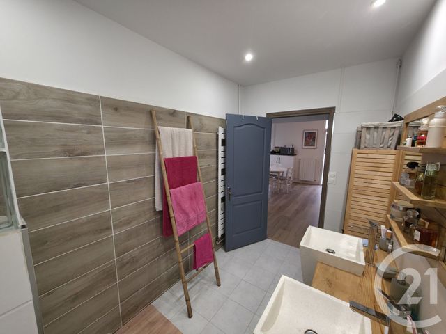 Appartement F3 à vendre - 3 pièces - 77.85 m2 - NIMES - 30 - LANGUEDOC-ROUSSILLON - Century 21 Dhuoda
