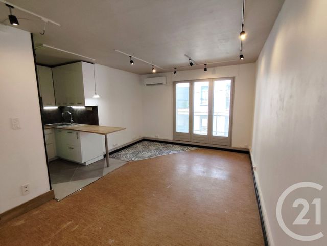 Appartement Studio à louer - 1 pièce - 26.89 m2 - NIMES - 30 - LANGUEDOC-ROUSSILLON - Century 21 Dhuoda