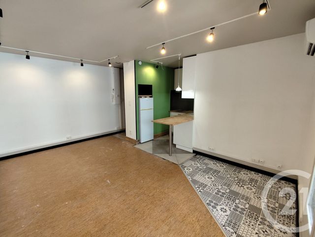 Appartement Studio à louer - 1 pièce - 26.89 m2 - NIMES - 30 - LANGUEDOC-ROUSSILLON - Century 21 Dhuoda