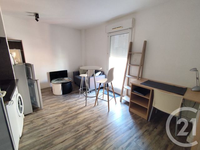 Appartement Studio à louer - 1 pièce - 19.55 m2 - NIMES - 30 - LANGUEDOC-ROUSSILLON - Century 21 Dhuoda
