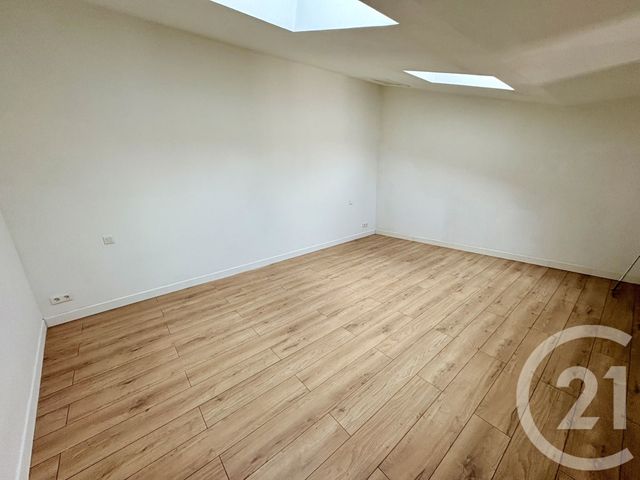 Appartement F2 à vendre - 2 pièces - 52.48 m2 - NIMES - 30 - LANGUEDOC-ROUSSILLON - Century 21 Dhuoda