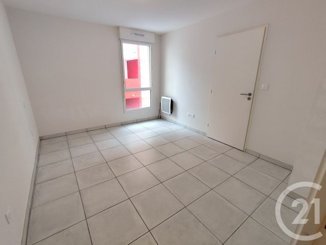 Appartement T2 à louer - 2 pièces - 41.5 m2 - NIMES - 30 - LANGUEDOC-ROUSSILLON - Century 21 Dhuoda