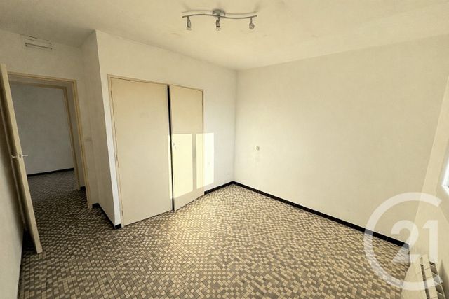 Appartement F3 à vendre - 3 pièces - 55.01 m2 - NIMES - 30 - LANGUEDOC-ROUSSILLON - Century 21 Dhuoda