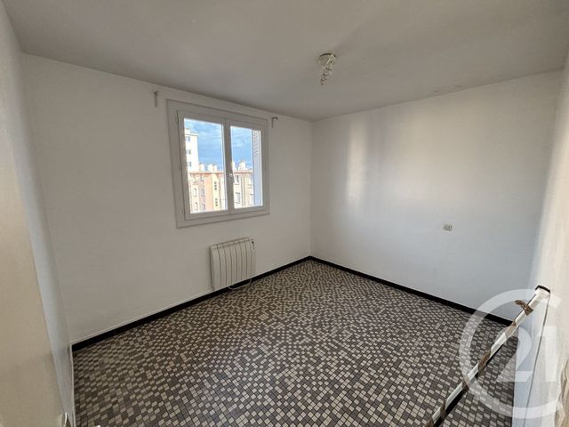 Appartement F3 à vendre - 3 pièces - 55.01 m2 - NIMES - 30 - LANGUEDOC-ROUSSILLON - Century 21 Dhuoda