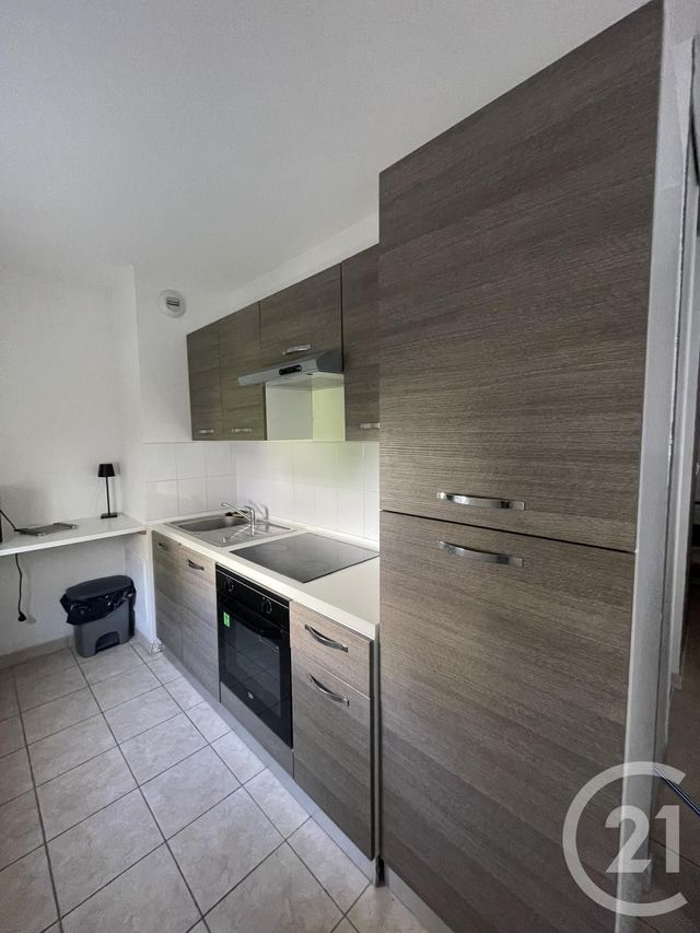 Appartement F1 à vendre - 1 pièce - 34.0 m2 - NIMES - 30 - LANGUEDOC-ROUSSILLON - Century 21 Dhuoda