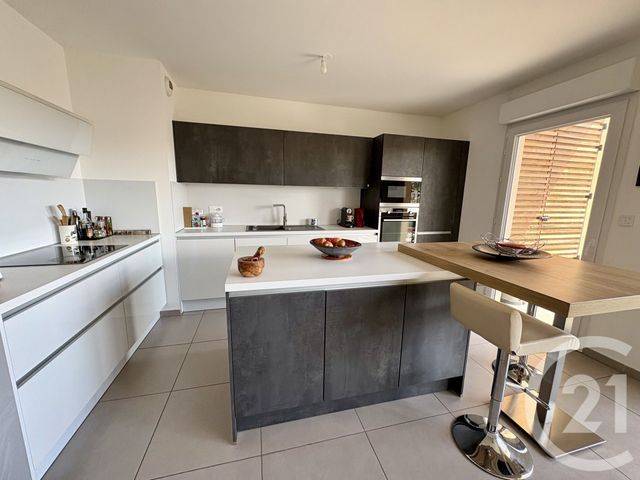Appartement F4 à vendre - 4 pièces - 85.59 m2 - NIMES - 30 - LANGUEDOC-ROUSSILLON - Century 21 Dhuoda
