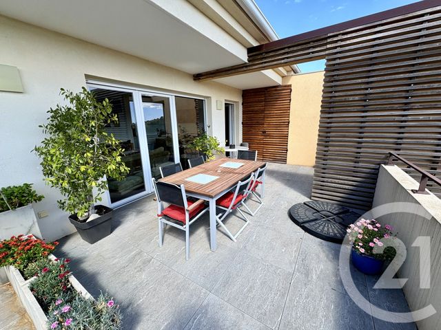 Appartement F4 à vendre - 4 pièces - 85.59 m2 - NIMES - 30 - LANGUEDOC-ROUSSILLON - Century 21 Dhuoda