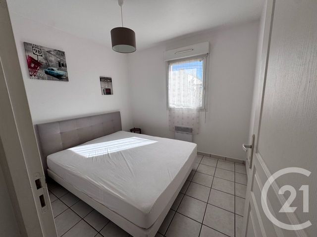 Appartement à vendre - 3 pièces - 43.72 m2 - NIMES - 30 - LANGUEDOC-ROUSSILLON - Century 21 Dhuoda