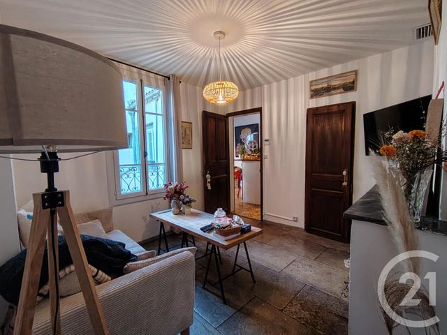 Appartement à vendre - 3 pièces - 76.55 m2 - NIMES - 30 - LANGUEDOC-ROUSSILLON - Century 21 Dhuoda