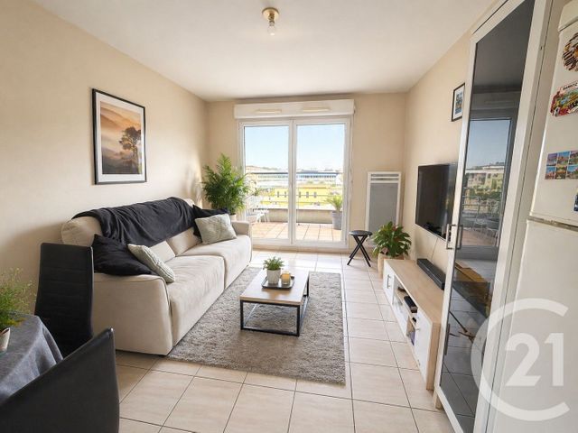 Appartement à vendre - 2 pièces - 37.0 m2 - NIMES - 30 - LANGUEDOC-ROUSSILLON - Century 21 Dhuoda