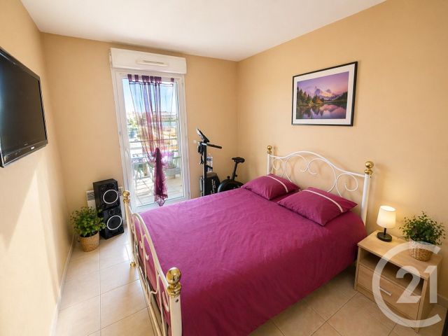 Appartement à vendre - 2 pièces - 37.0 m2 - NIMES - 30 - LANGUEDOC-ROUSSILLON - Century 21 Dhuoda