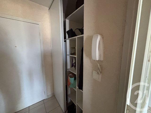 Appartement à vendre - 2 pièces - 37.0 m2 - NIMES - 30 - LANGUEDOC-ROUSSILLON - Century 21 Dhuoda