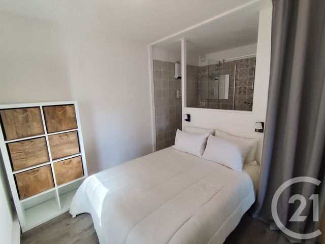 Appartement T2 à louer - 2 pièces - 36.31 m2 - NIMES - 30 - LANGUEDOC-ROUSSILLON - Century 21 Dhuoda