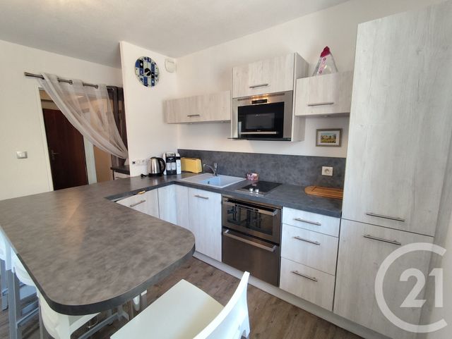 Appartement T2 à louer - 2 pièces - 36.31 m2 - NIMES - 30 - LANGUEDOC-ROUSSILLON - Century 21 Dhuoda