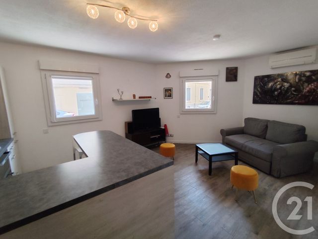 Appartement T2 à louer - 2 pièces - 36.31 m2 - NIMES - 30 - LANGUEDOC-ROUSSILLON - Century 21 Dhuoda