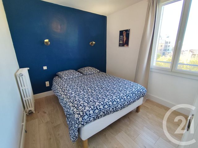 Appartement T3 à louer - 3 pièces - 53.95 m2 - NIMES - 30 - LANGUEDOC-ROUSSILLON - Century 21 Dhuoda