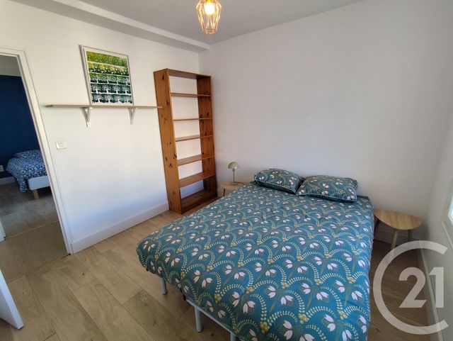 Appartement T3 à louer - 3 pièces - 53.95 m2 - NIMES - 30 - LANGUEDOC-ROUSSILLON - Century 21 Dhuoda