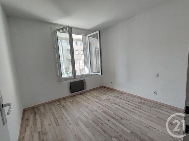 Appartement à vendre - 3 pièces - 55.73 m2 - NIMES - 30 - LANGUEDOC-ROUSSILLON - Century 21 Dhuoda
