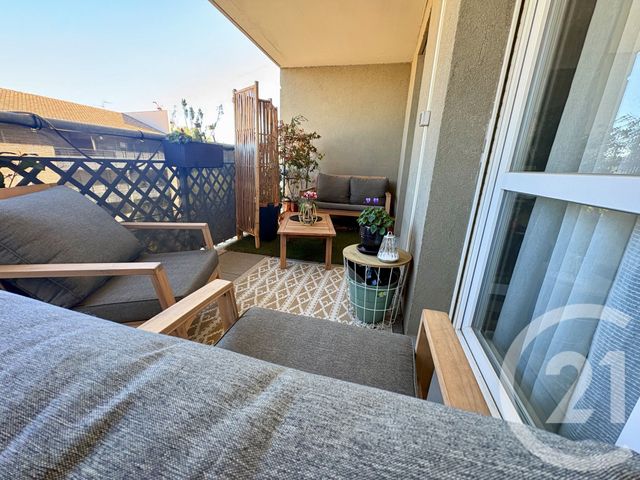 Appartement F2 à vendre - 2 pièces - 39.84 m2 - NIMES - 30 - LANGUEDOC-ROUSSILLON - Century 21 Dhuoda