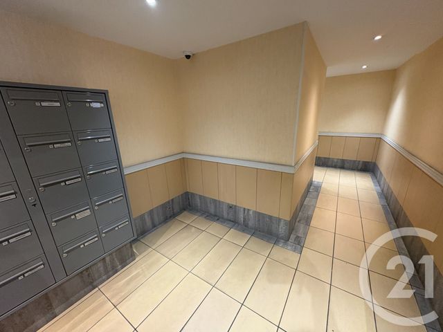 Appartement F3 à vendre - 3 pièces - 67.0 m2 - NIMES - 30 - LANGUEDOC-ROUSSILLON - Century 21 Dhuoda